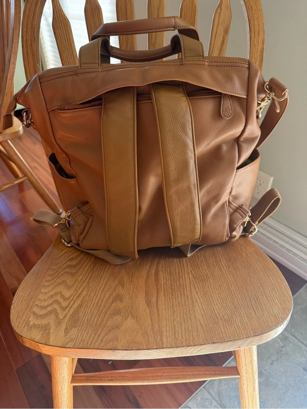 LILY JADE CAROLINE BAG IN VEGAN LEATHER (NEVER USED IN PERFECT CONDITION)